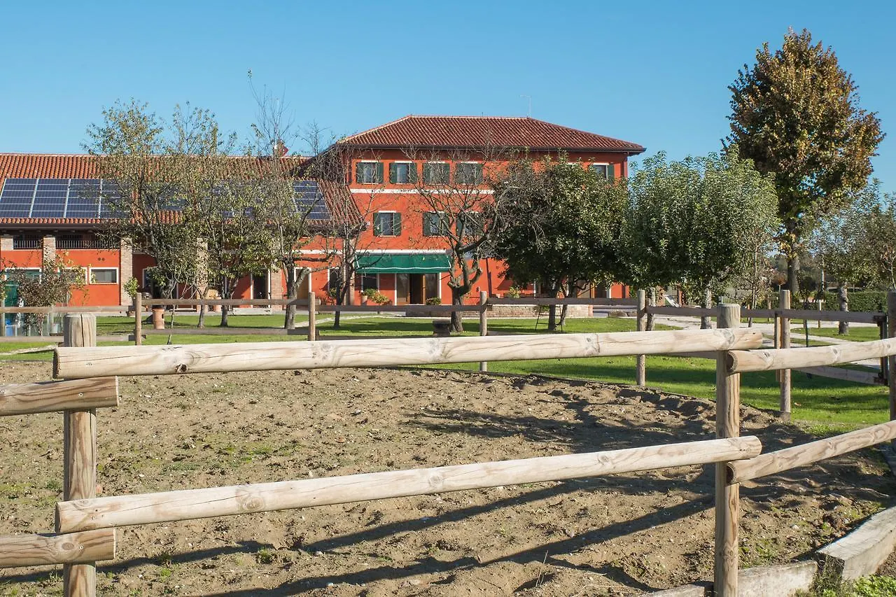 Ca' Ciaran Bed & Breakfast Chiarano