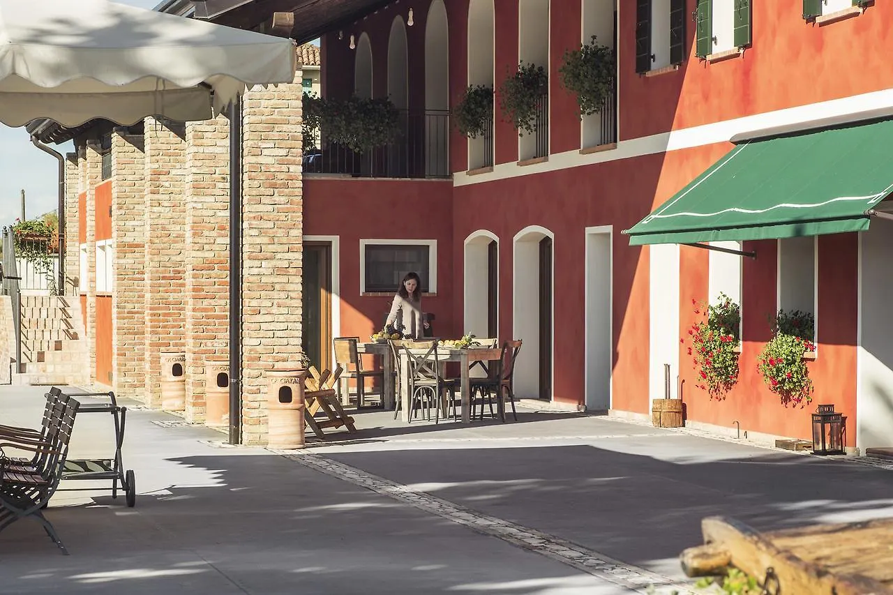 Ca' Ciaran Bed & Breakfast Chiarano Italy