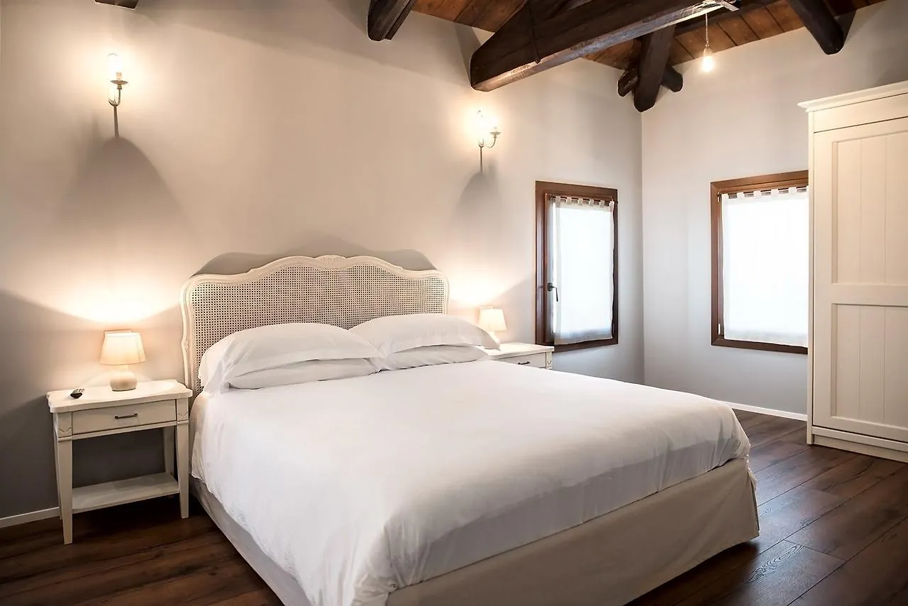 Ca' Ciaran Bed & Breakfast Chiarano
